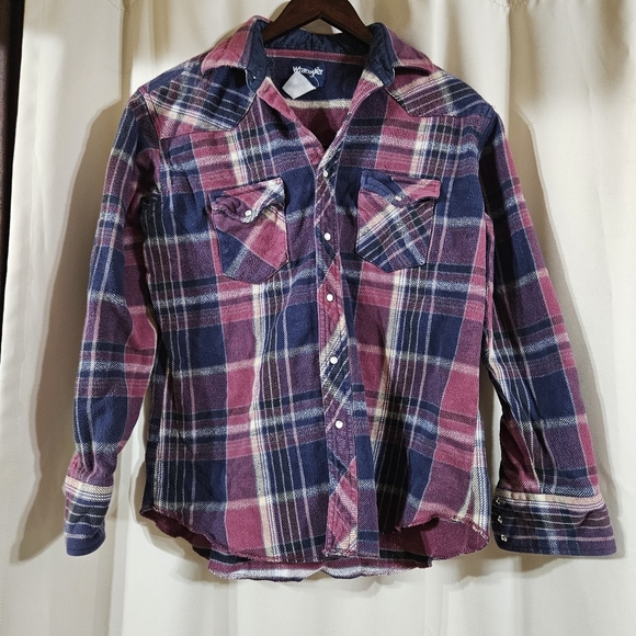 Vintage Wrangler pearl snap flannel‎ Large - Picture 1 of 2